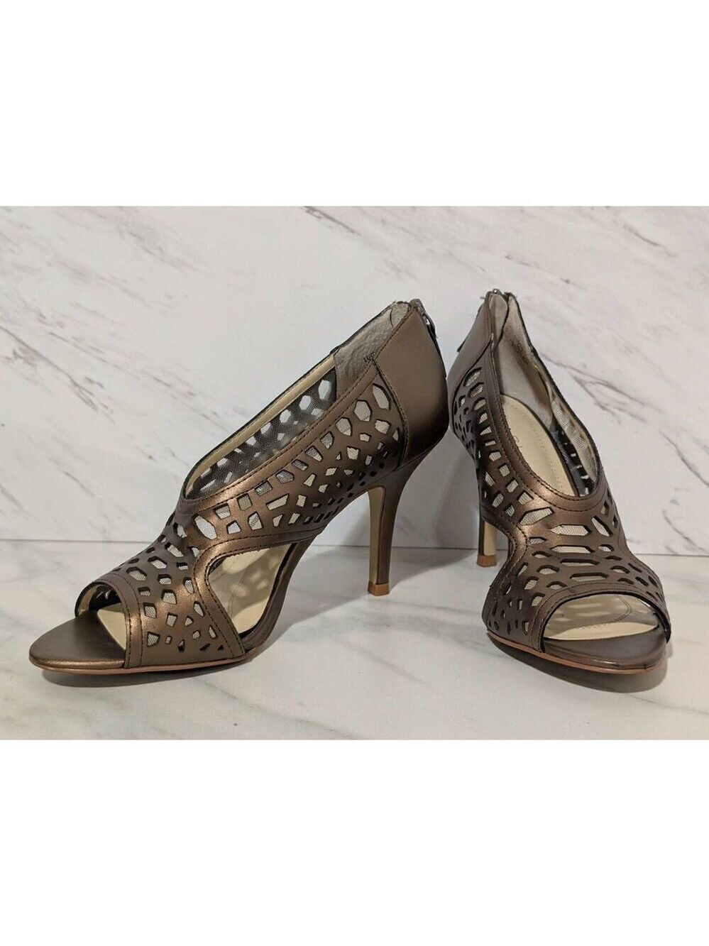 Tahari Women's Bronze Solid Lucie Slip-On Peep Toe Leather 3.5" Heels Size 8M
